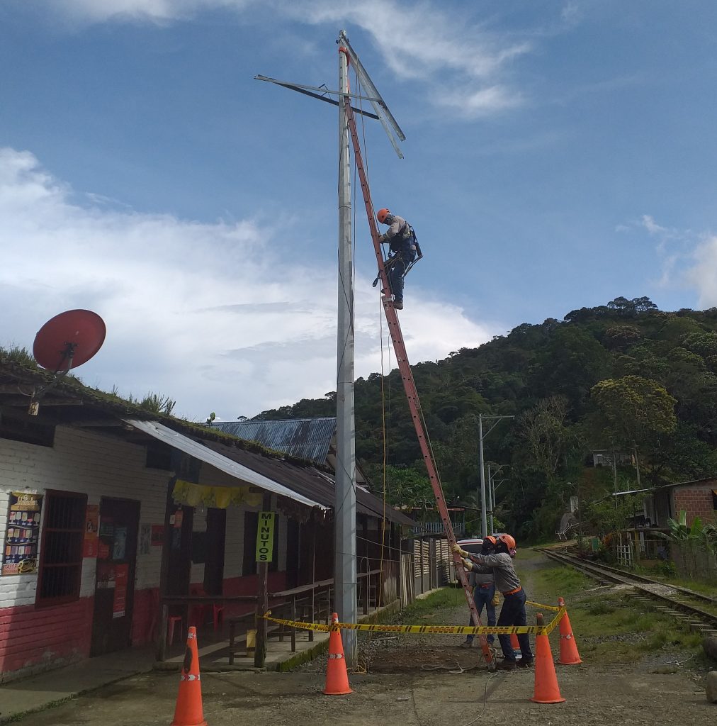 152 familias en zona rural de Buenaventura tienen una mejor calidad del servicio de energía, gracias a las inversiones realizadas por Celsia