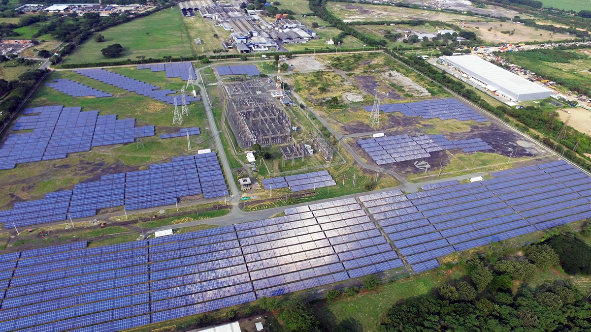 Con Celsia Solar Yumbo, Colombia cumple un año generando energía renovable a gran escala
