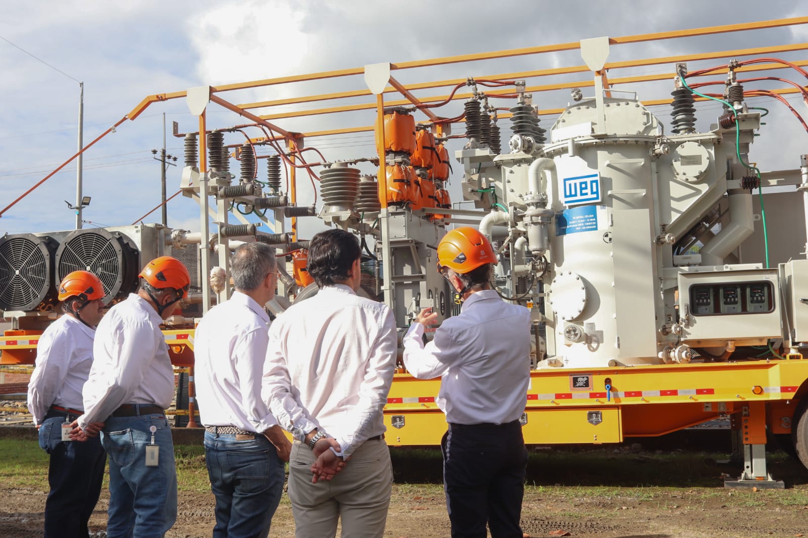 Ministro de Minas y Energía recorre obras de Celsia en el Tolima y hace importante anuncio sobre la tarifa de energía en el departamento