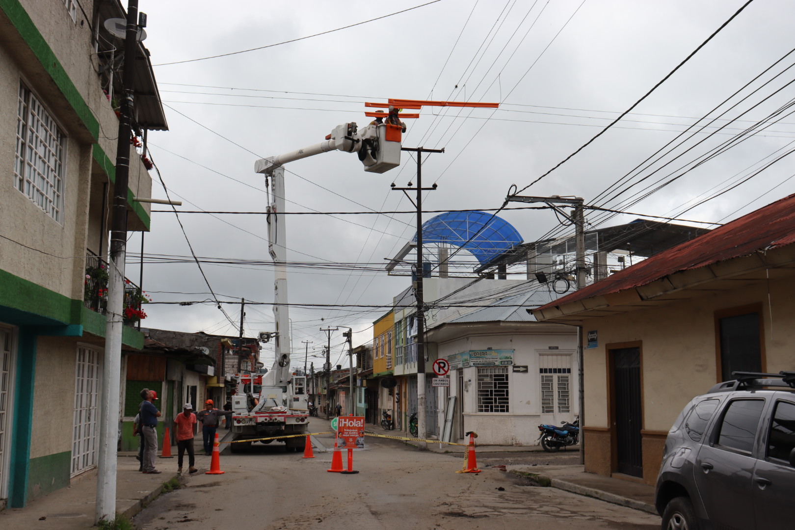 290 beneficiados con el mejoramiento de las redes de energía en las plazas de mercado del Líbano y El Guamo