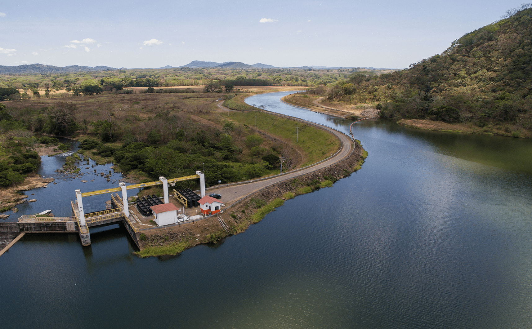 Celsia finaliza proceso de venta de parte de sus activos en Centroamérica a Fontus Spain S.L.U, una compañía de EnfraGen, LLC, y mantiene negocios de energía solar para empresas