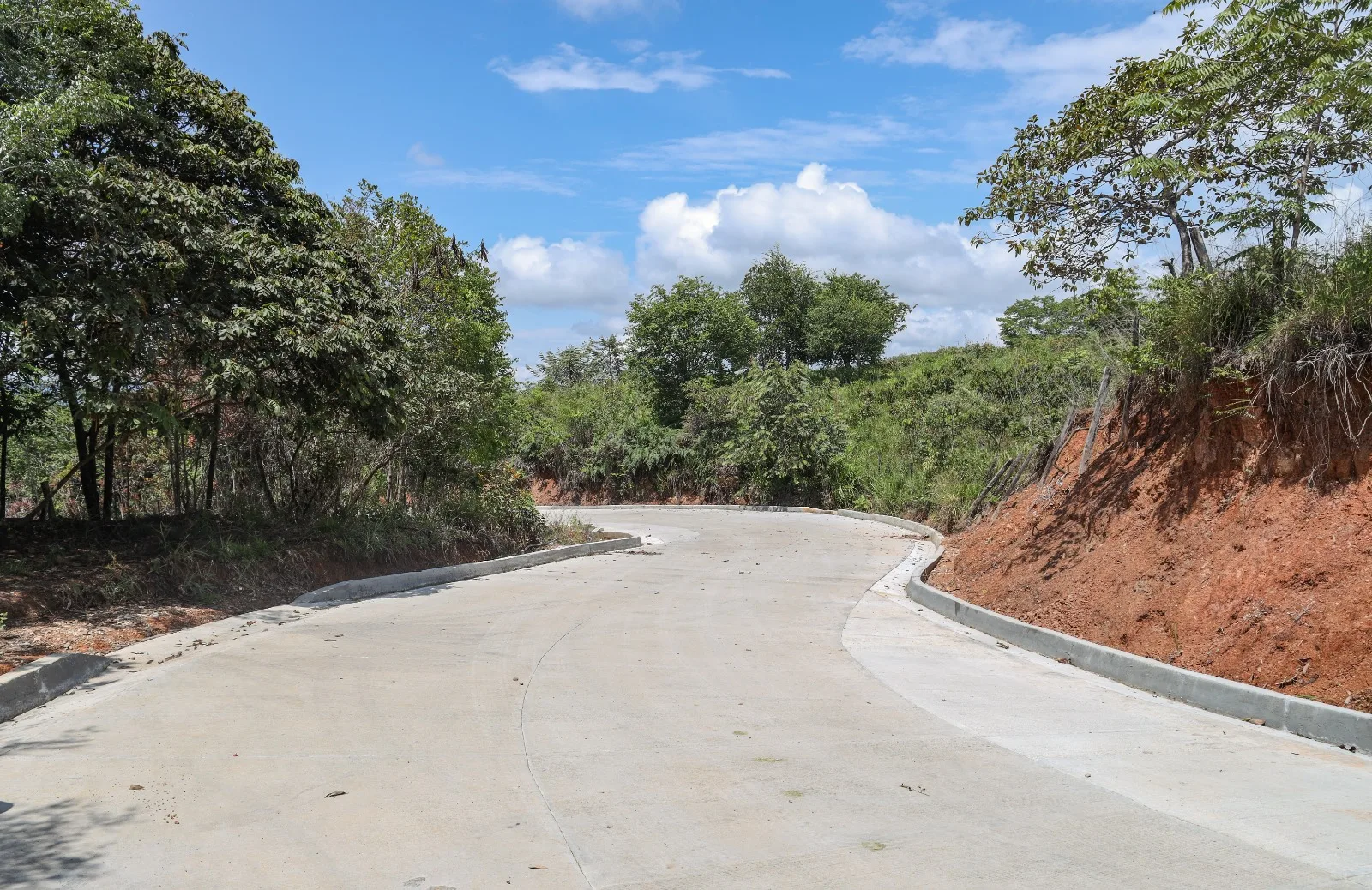 Celsia avanza en tres proyectos viales en el Tolima bajo el mecanismo de Obras por Impuestos