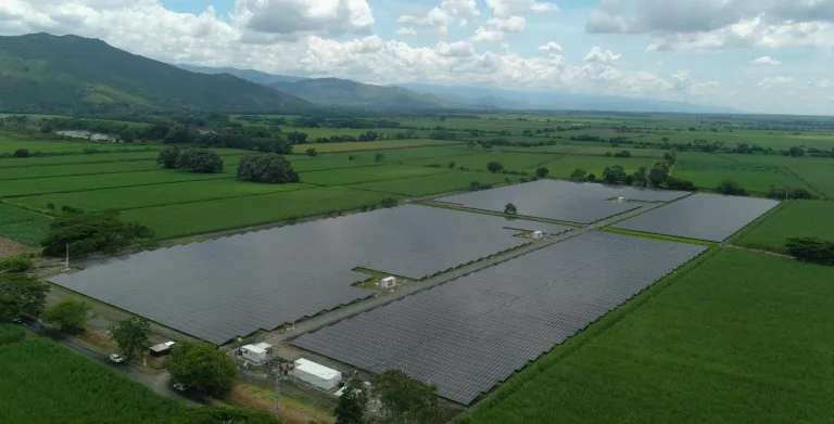 Celsia y Cubico Sustainable Investments ponen en operación nueva granja solar en Buga