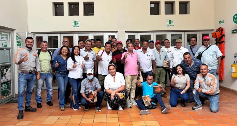 Celsia impulsa la seguridad eléctrica de los hogares del Valle y Tolima de la mano de electricistas locales