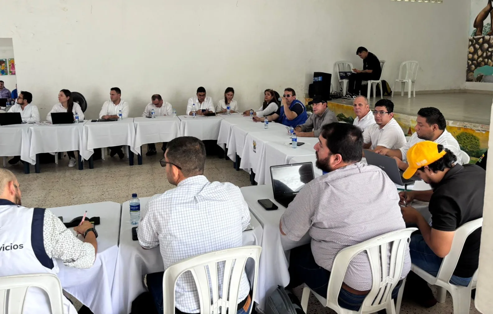 Avances, compromisos y claridades en mesa de diálogo sobre el servicio de energía en el norte del Tolima